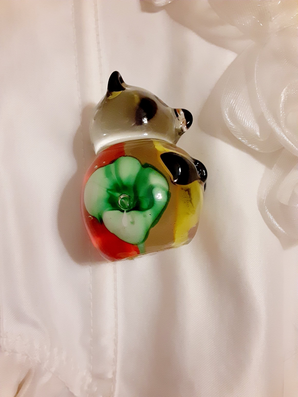 Vintage Glass Crystal Panda Figurine Paperweight - Picture 5 of 6